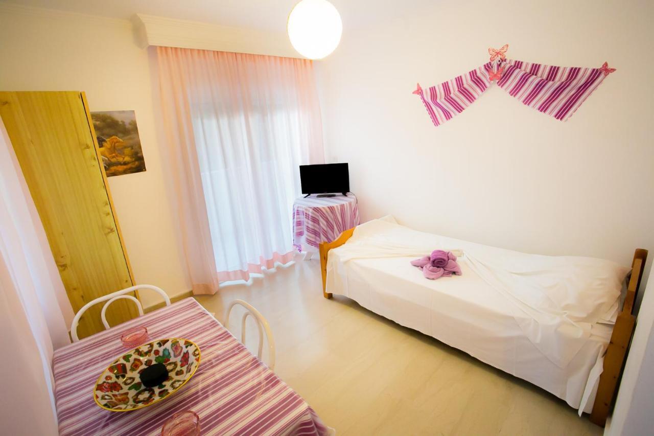Panorama Apartments Flogita Esterno foto