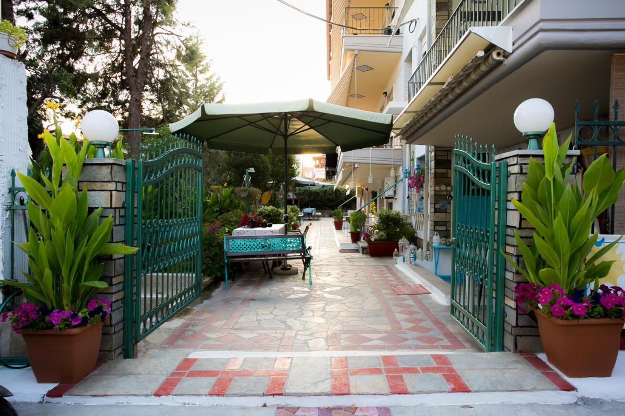 Panorama Apartments Flogita Esterno foto